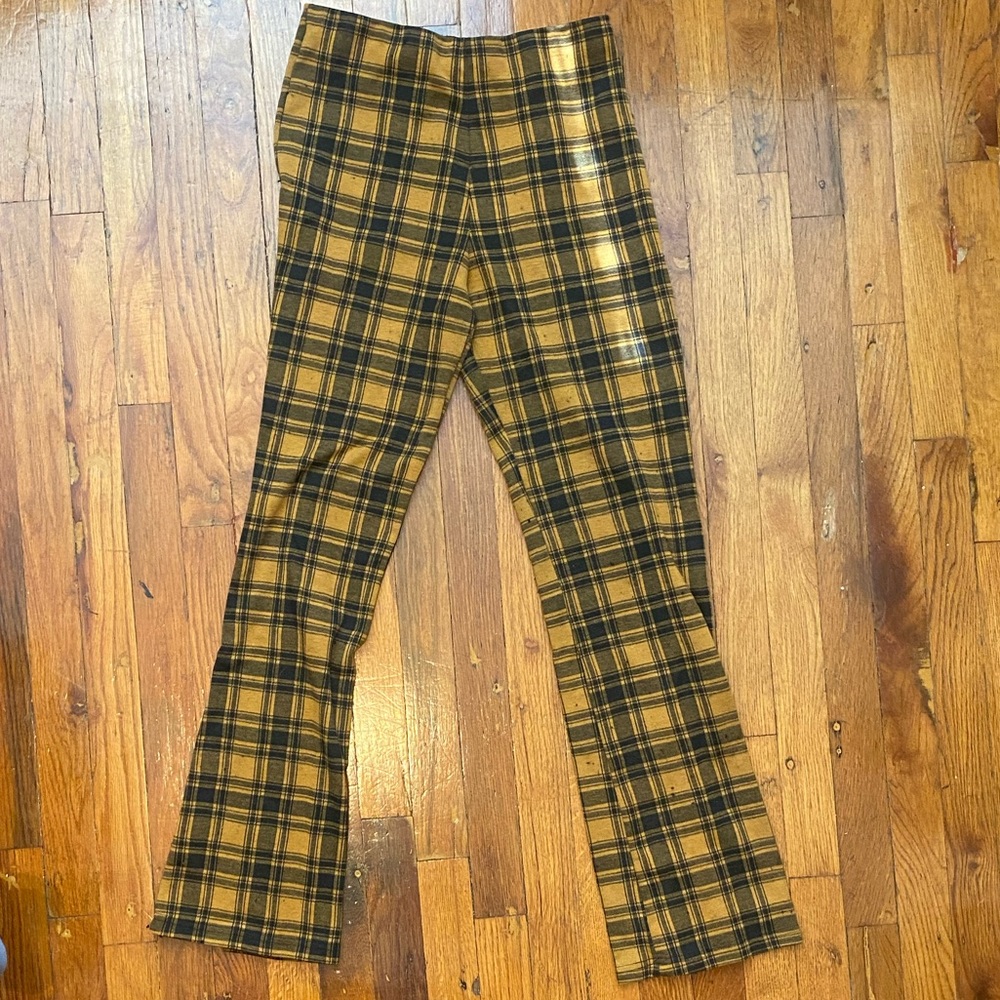 Forever 21 Plaid Yellow and Black Stretchy Boot Leg Pants